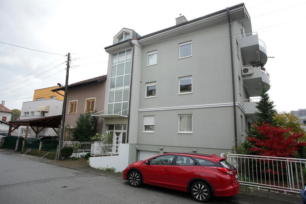 Bonus Apartments Zagabria Esterno foto